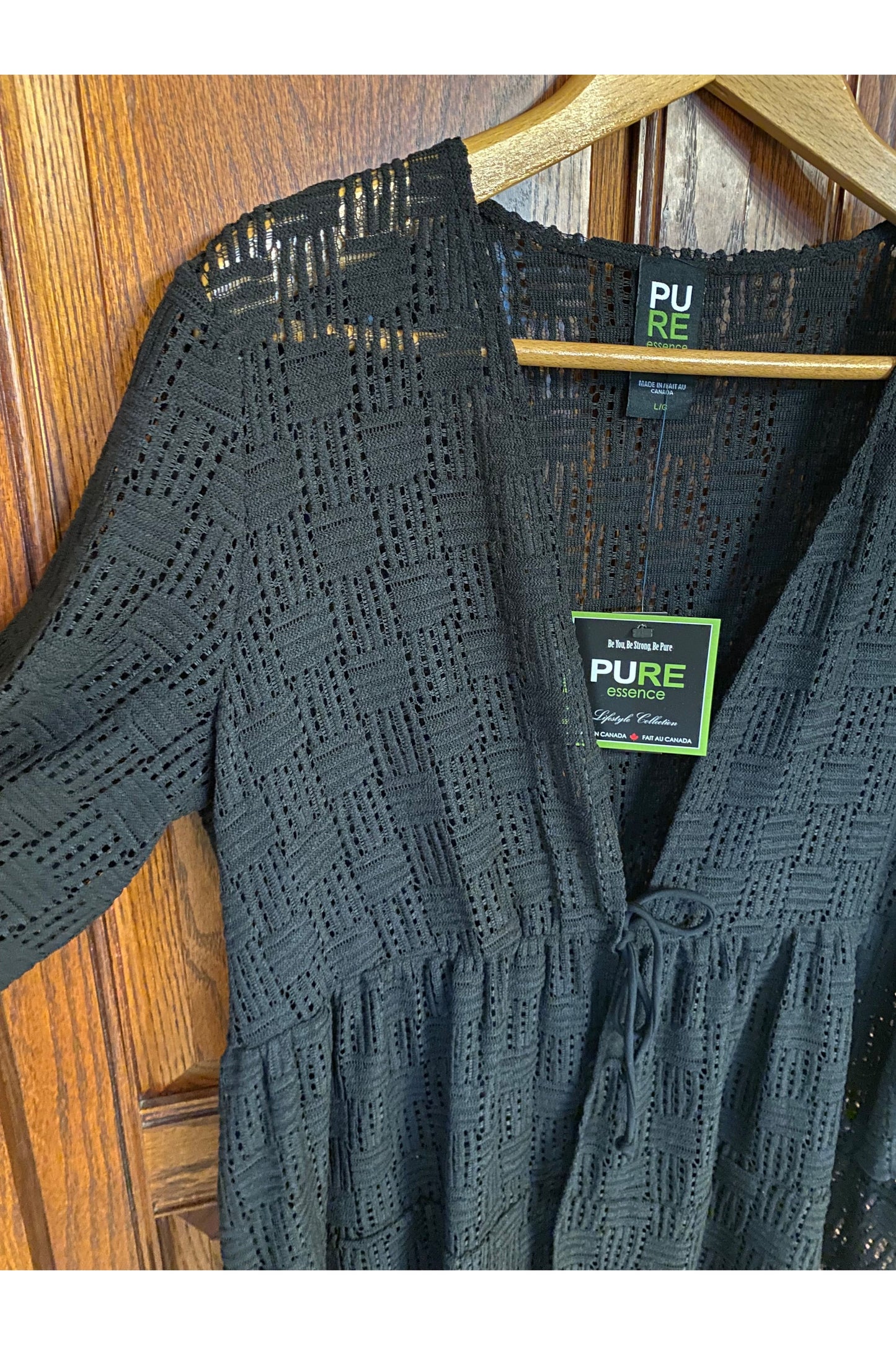 Pure Essence - Cover Up - Black or White- 463-7016