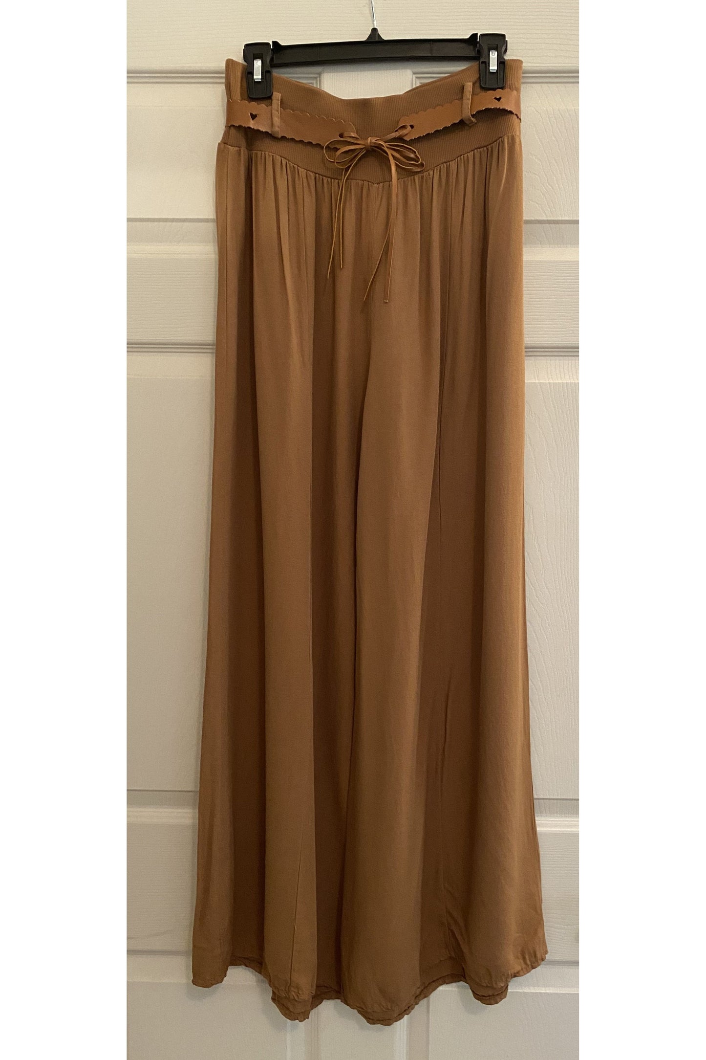 Bella Amore - Wide Leg Tobacco Pants with Belt - 9038
