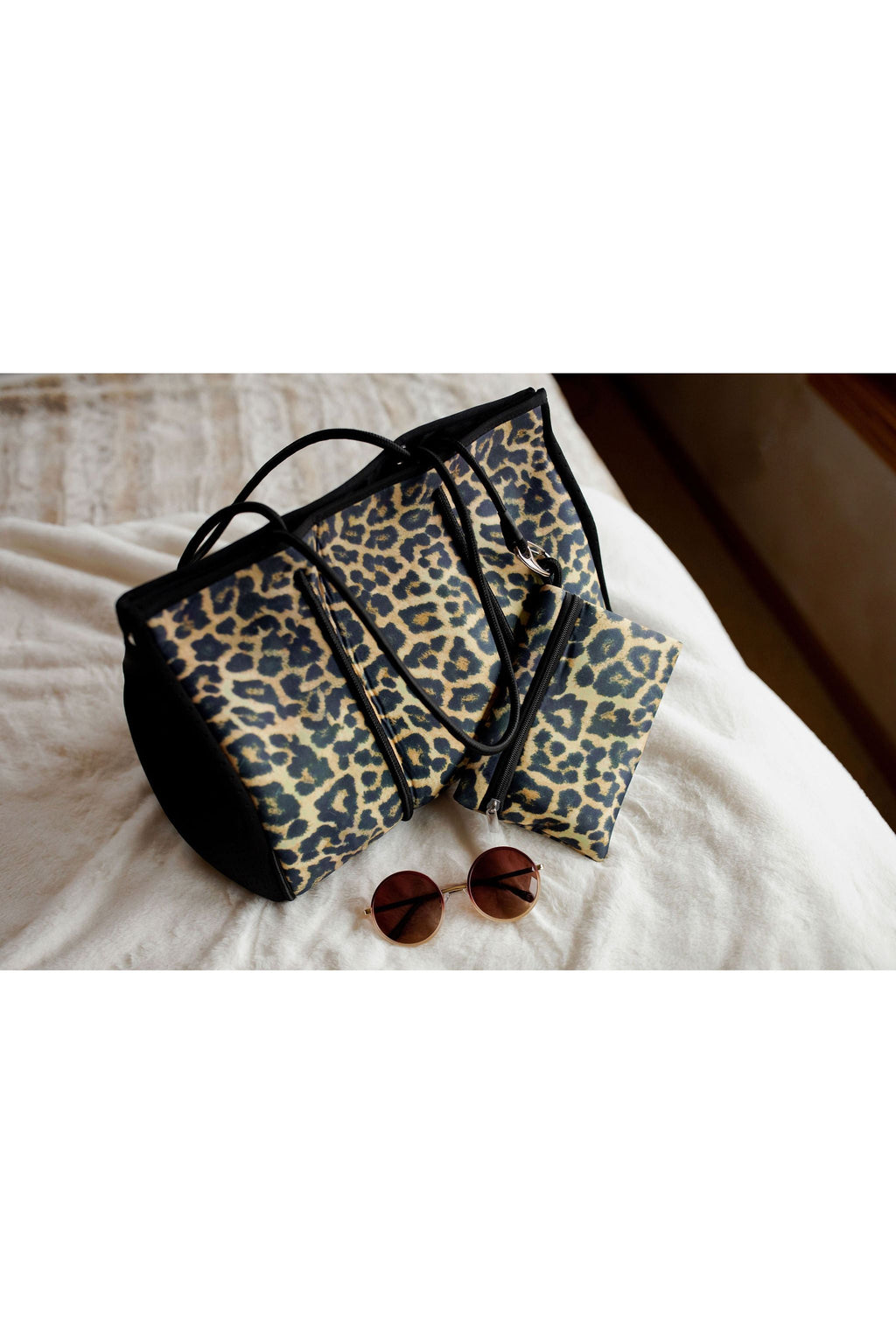 Classy Cloth - Neoprene Bag - Brown Cheetah w/ Pink Inside