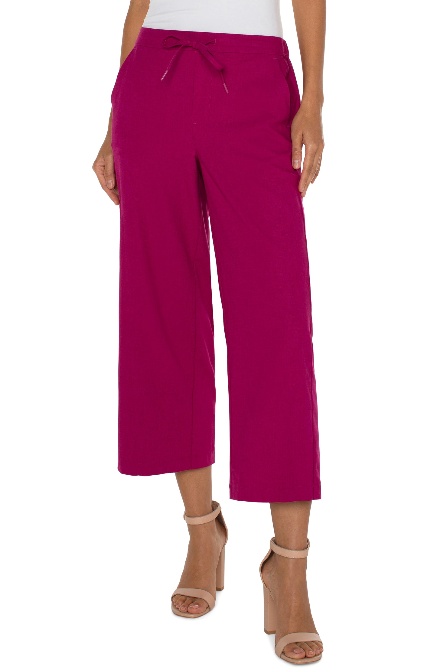 Versatile Comfort Cropped Trousers