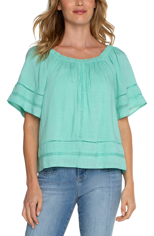 Cropped Bell Sleeve Woven Top With Lace Trim