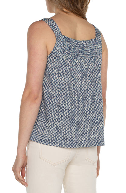 SLEEVELES V-NECK TANK