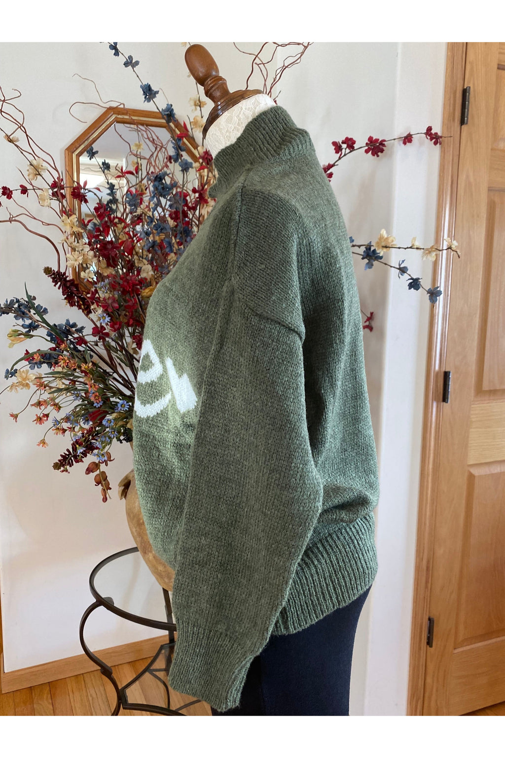 Bella Amore - Ribbed Neck and Bottom "Smile" Sweater - Olive - 0222