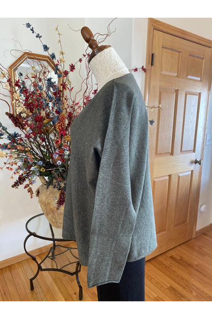 Bella Amore - V-Neck Sweater - Army Green - 0021