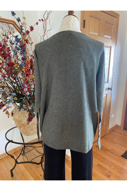 Bella Amore - V-Neck Sweater - Army Green - 0021