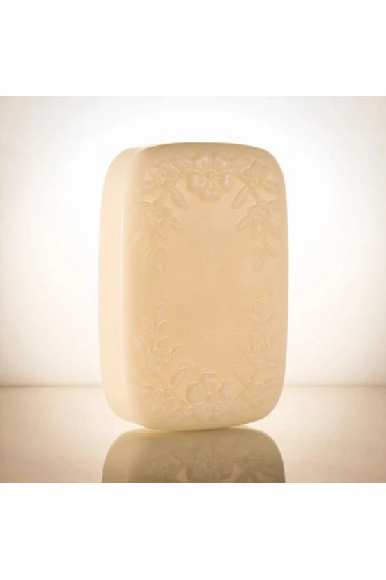 Recherch'e Organics - Peony White Wine - Handcrafted Goats Milk Soap